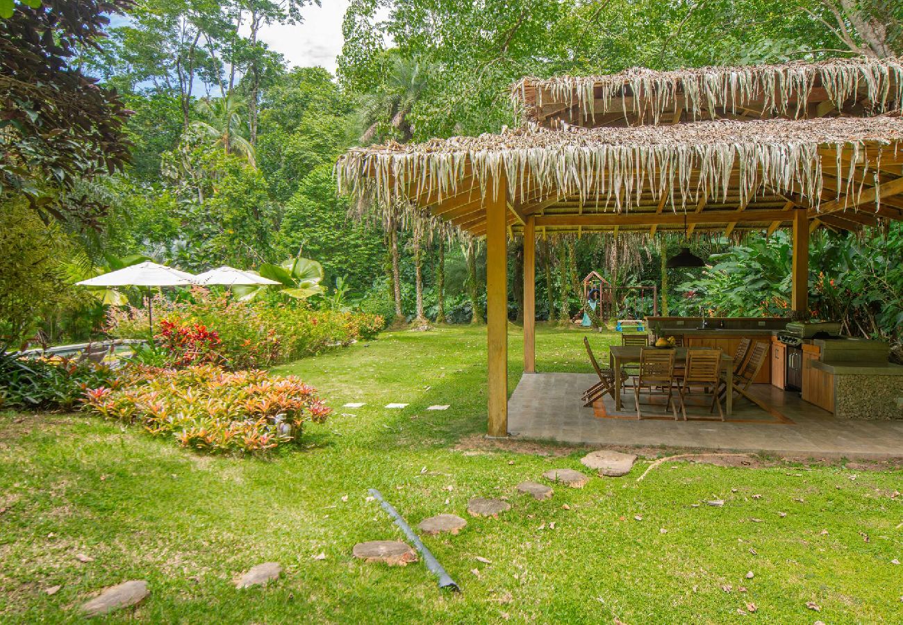 Villa en Playa Chiquita - Villa frente al mar con chef privado