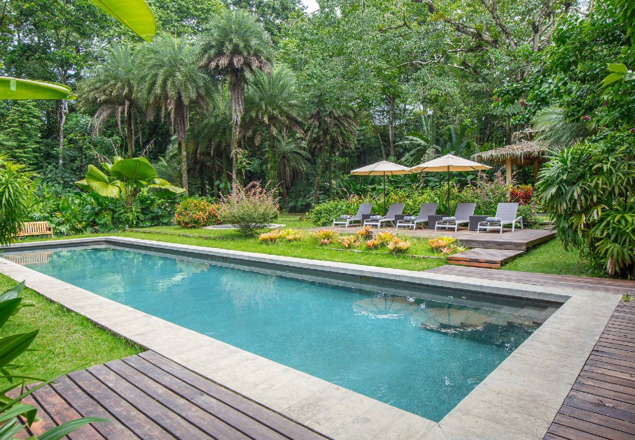 Villa en Playa Chiquita - Villa frente al mar con chef privado