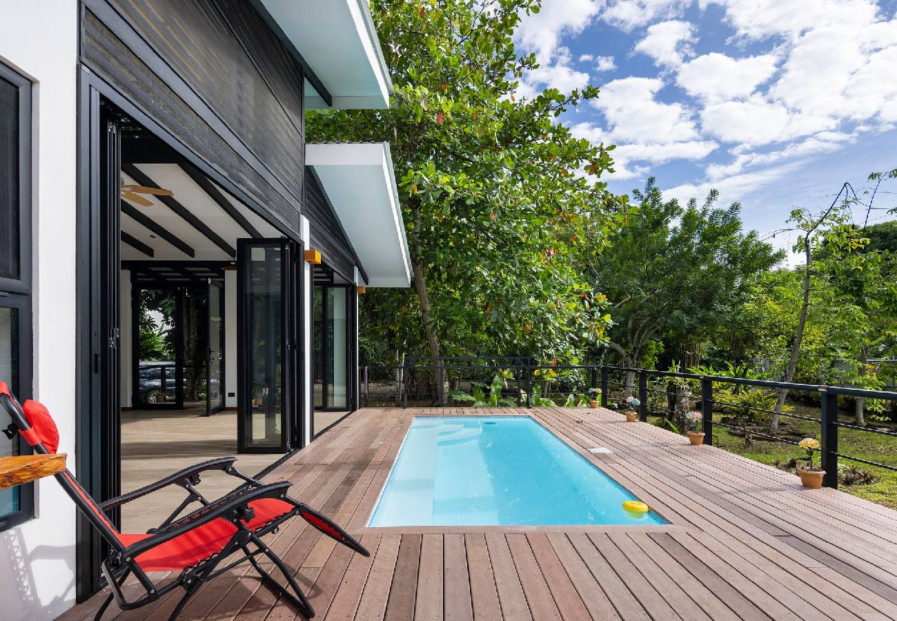 Casa en Playa Negra - Casa Kali Piscina y AC a 4 minutos de la playa 