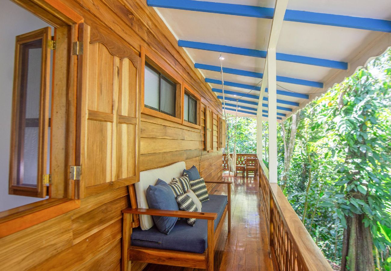 Casa en Cocles - Blue Mavericks para amantes de la naturaleza ¡SOLO 4x4!