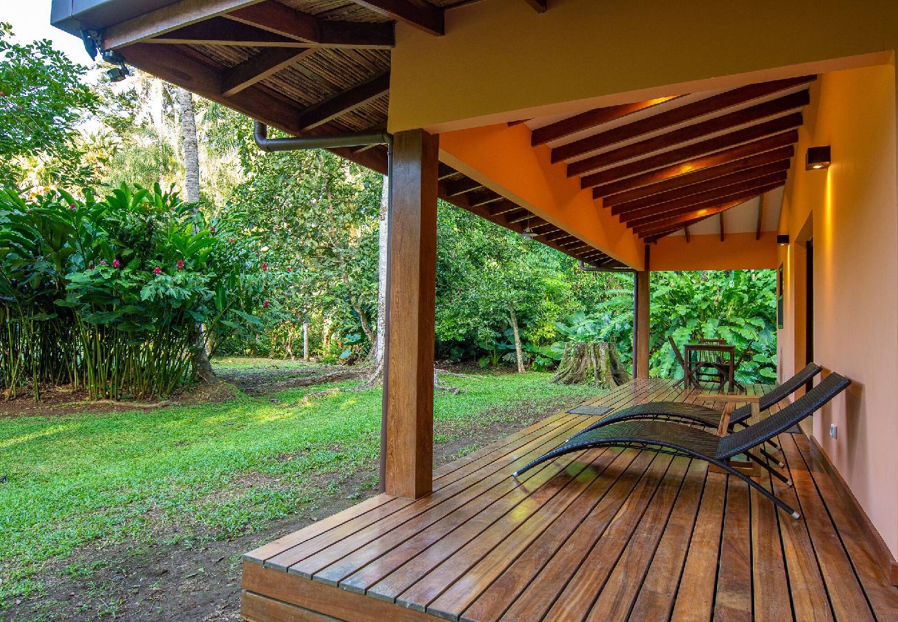 Villa en Playa Chiquita - Villa frente al mar con chef privado