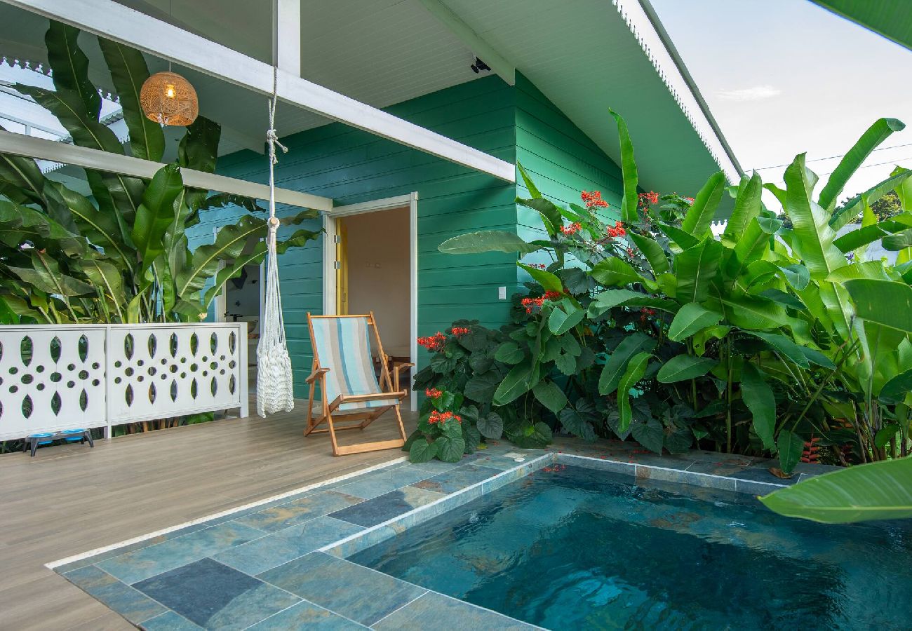 Casa en Cahuita - Casa con piscina cerca del Parque de Cahuita 