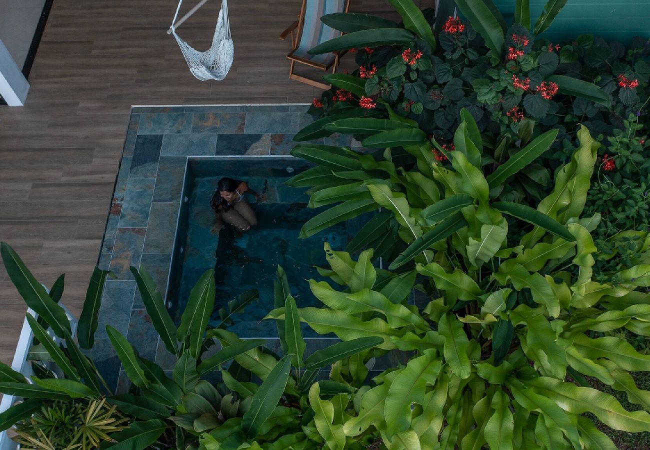 Casa en Cahuita - Casa con piscina cerca del Parque de Cahuita 