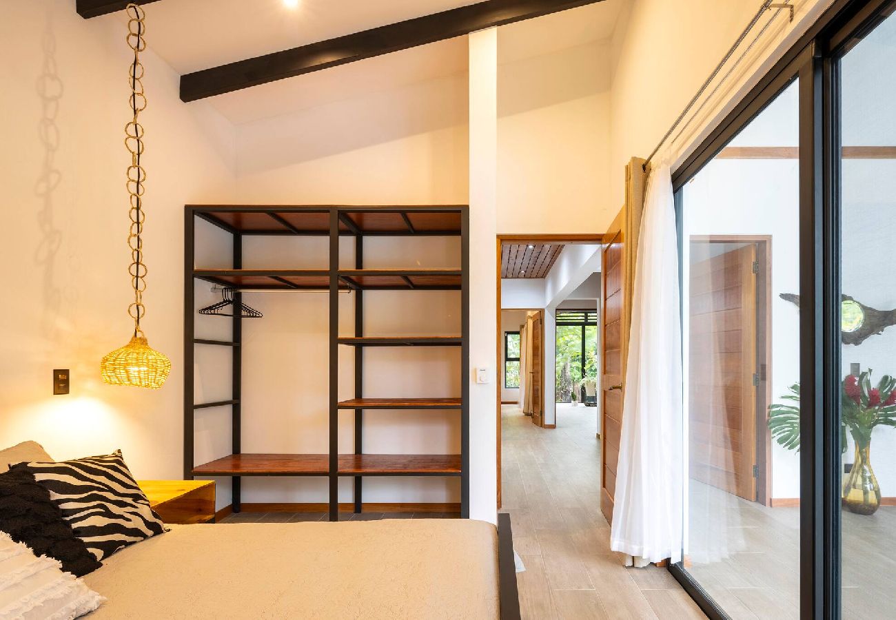 Casa en Playa Negra - Casa Kali Piscina y AC a 4 minutos de la playa 