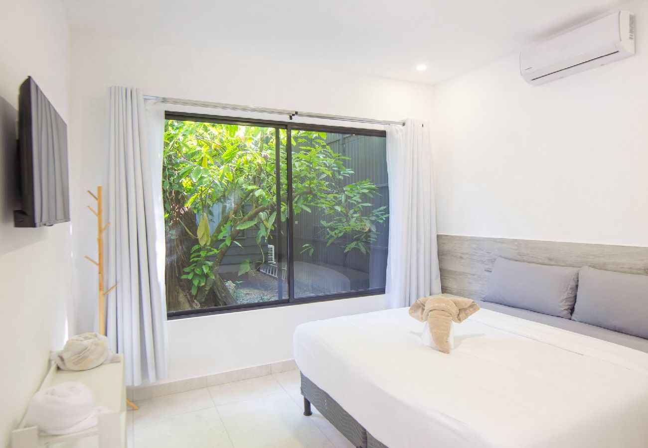 Casa en Playa Chiquita - Somnara Villas 4 casas privadas 8 min de la playa