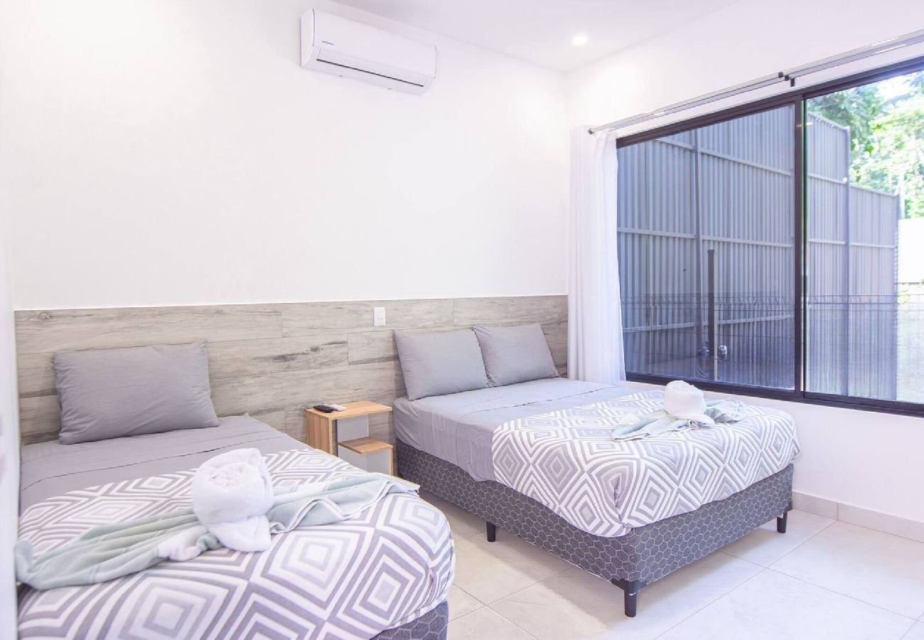 Casa en Playa Chiquita - Somnara Villas 4 casas privadas 8 min de la playa