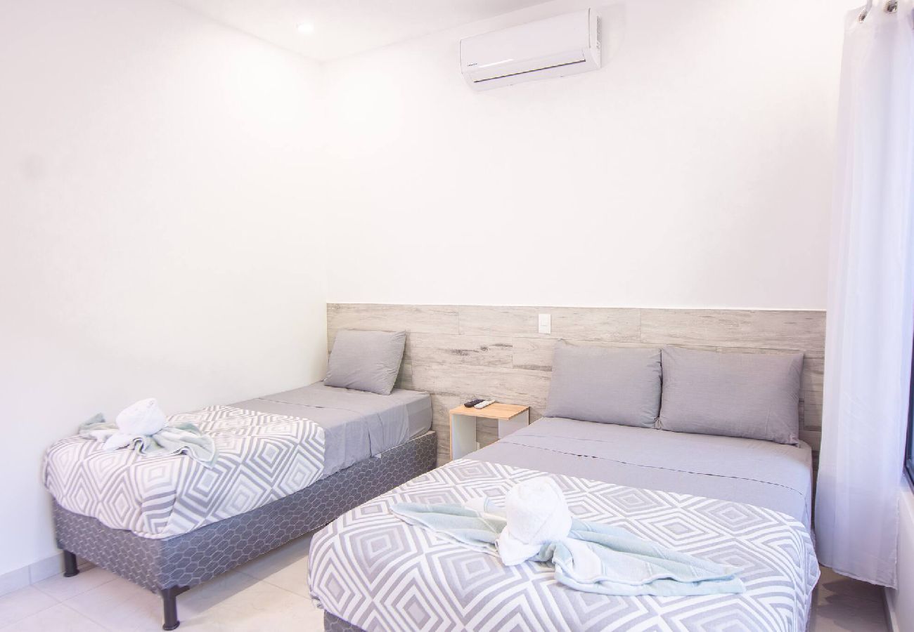 Casa en Playa Chiquita - Somnara Villas 4 casas privadas 8 min de la playa
