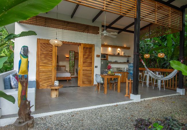 Bungalow en Playa Chiquita - Bungalow Lapa a 15 min a pie de la playa