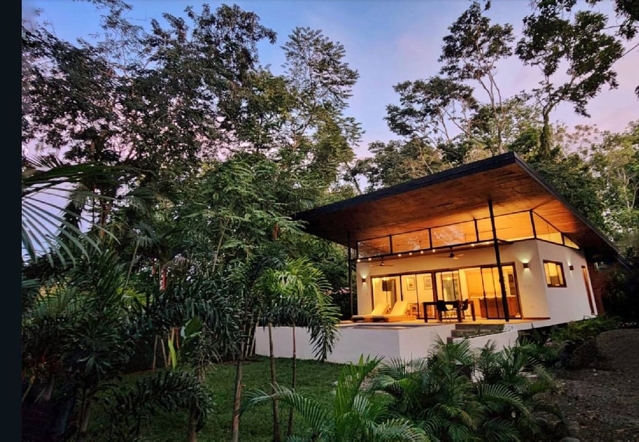 Casa en Playa Negra - Casa Kanani con Piscina a 350 mts de la playa 