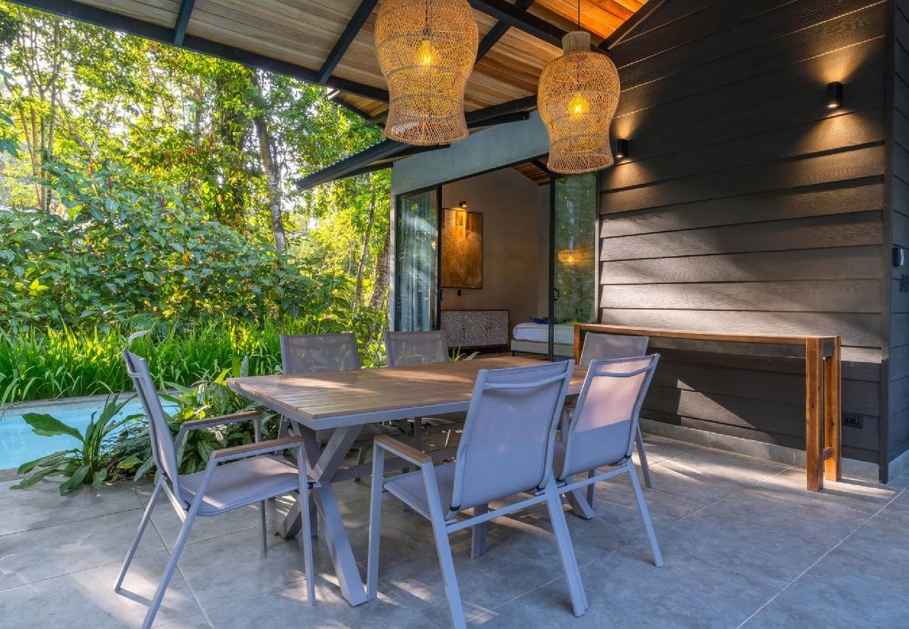 Casa en Punta Uva - Hidden House: Lujo, Piscina Privada, Solo 4x4