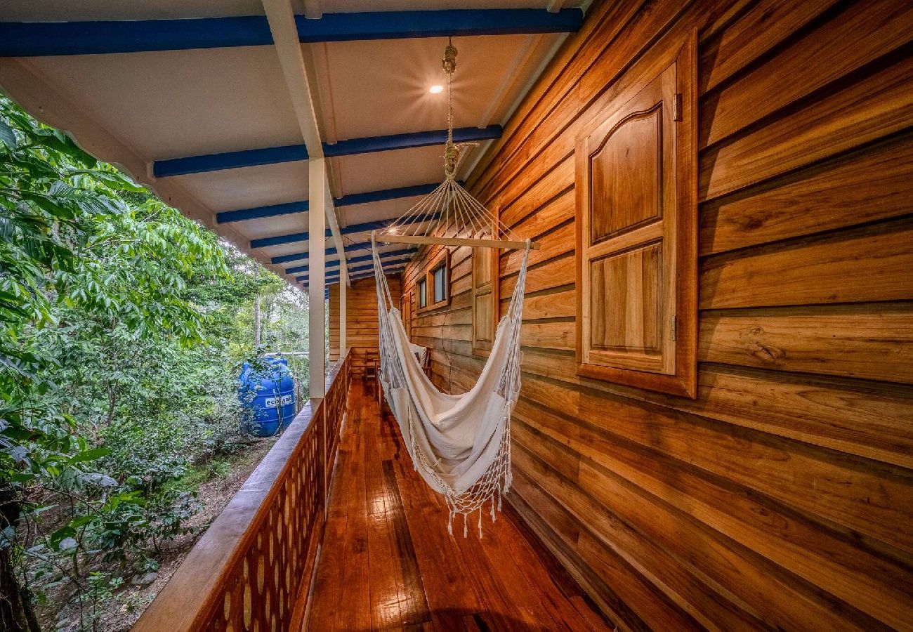 House in Cocles - Blue Mavericks for Nature Lovers 4WD ONLY 