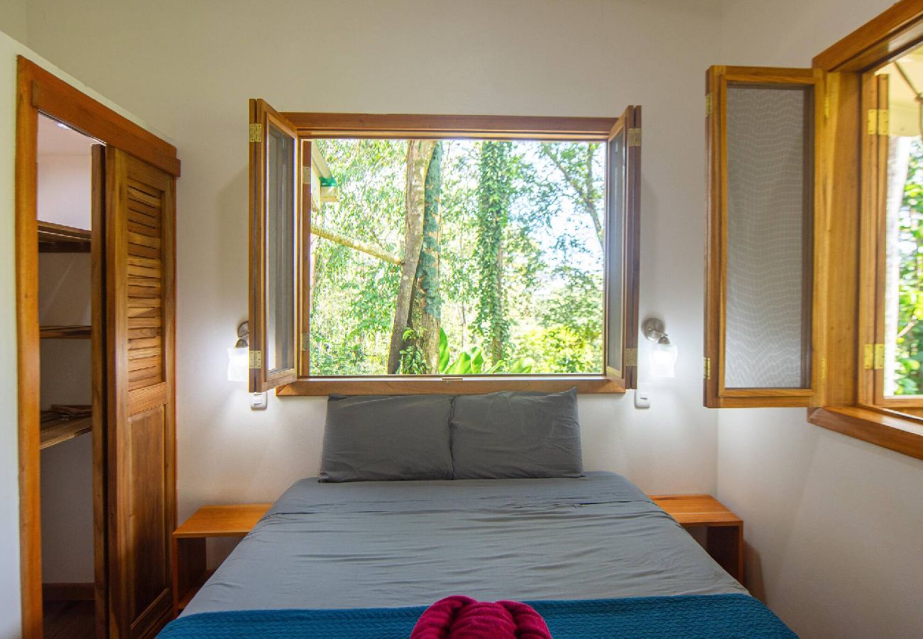 House in Cocles - Blue Mavericks for Nature Lovers 4WD ONLY 