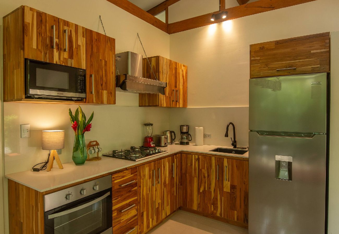 Villa in Cahuita - Three Monkeys Cahuita | Pool | A/C | BBQ 