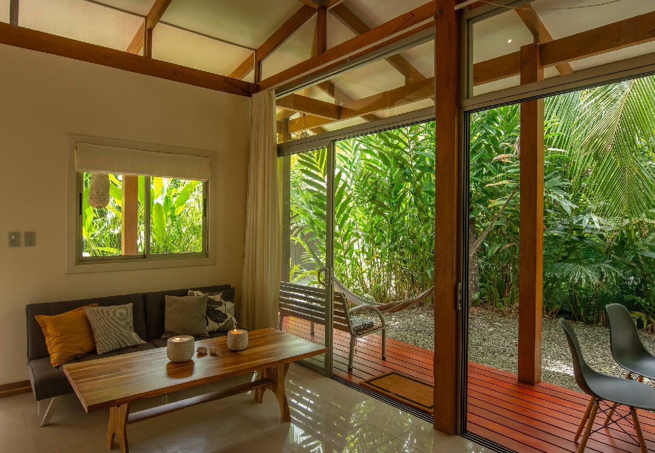 Villa in Cahuita - Three Monkeys Cahuita | Pool | A/C | BBQ 