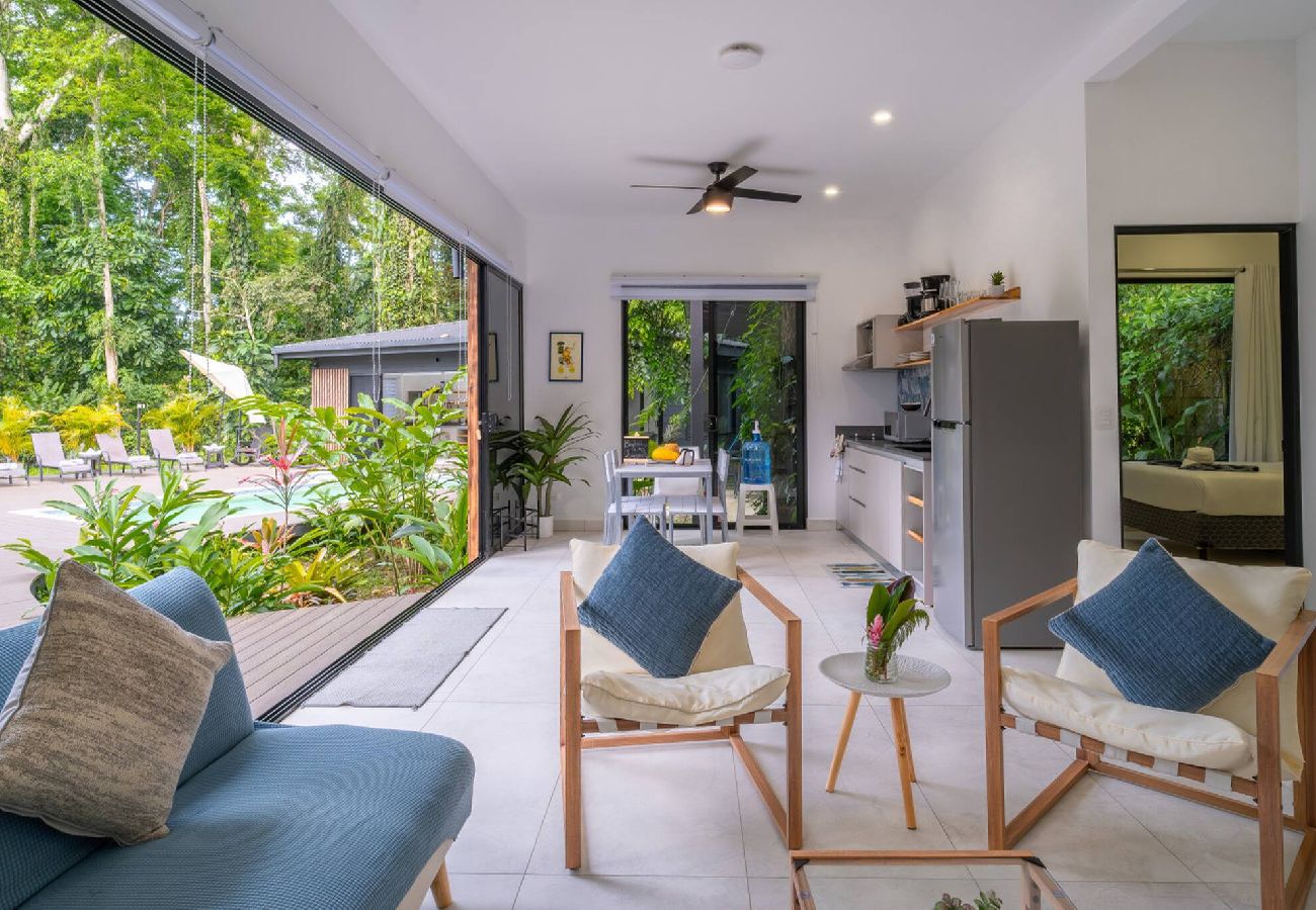 House in Playa Chiquita - Somnara Villas 4 Private Homes 8 Min Walk to Beach 