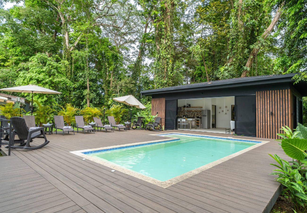 House in Playa Chiquita - Somnara Villas 4 Private Homes 8 Min Walk to Beach 