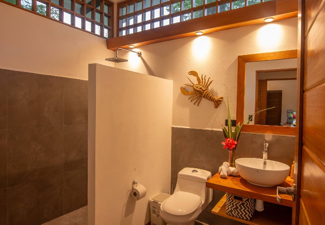 Villa in Playa Chiquita - Tres Lodge for 10 guests w/ Private Pool 