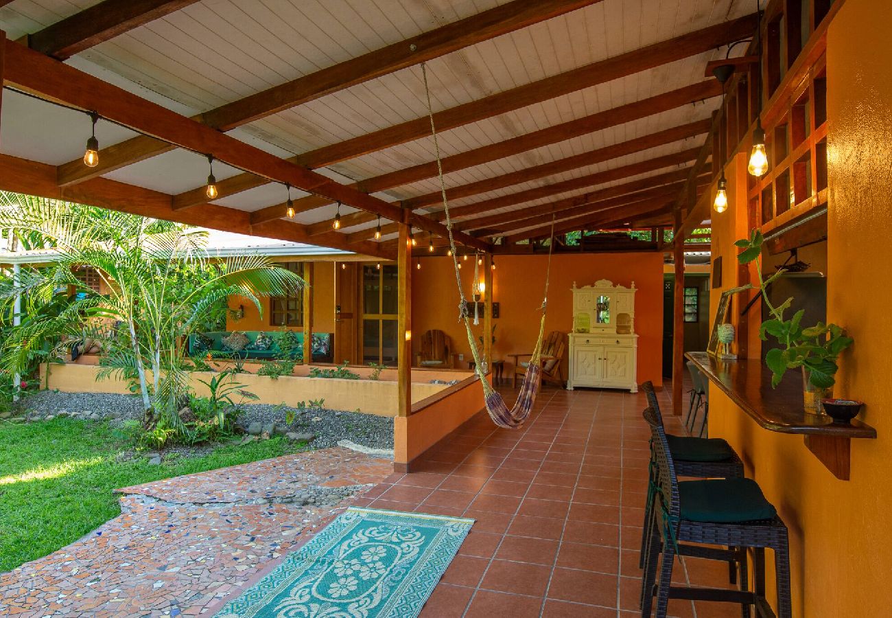 House in Playa Chiquita - Casa Raku - Beach Getaway, Monthly Stays Welcome
