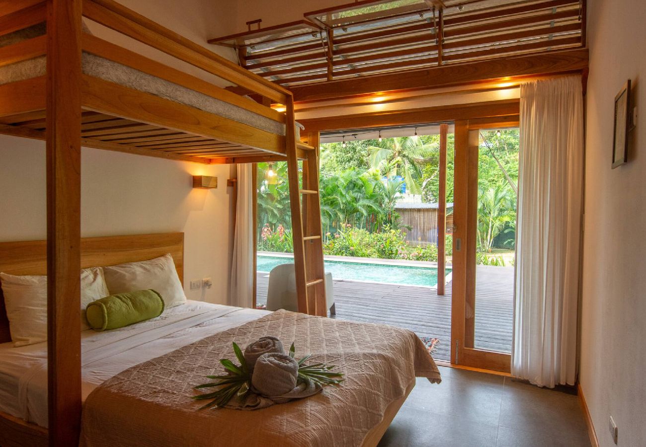 House in Cahuita - Luz de Luna AC Private Pool 300 m from Beach