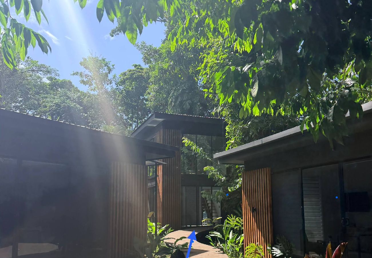 House in Playa Chiquita -  Somnara Bosque Tropical 500 m from Playa Chiquita  